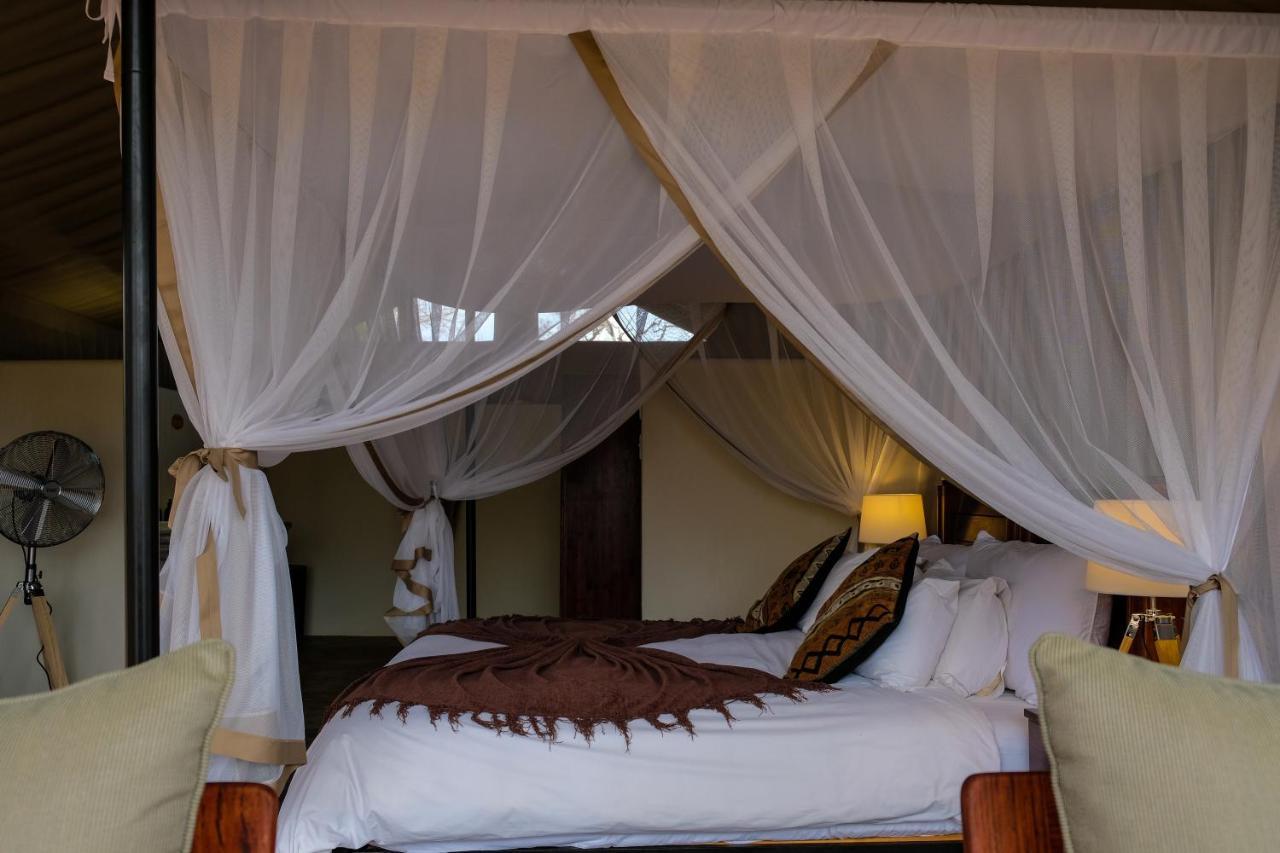 Honeyguide Tented Safari Camps - Mantobeni Manyeleti Game Reserve Exterior photo